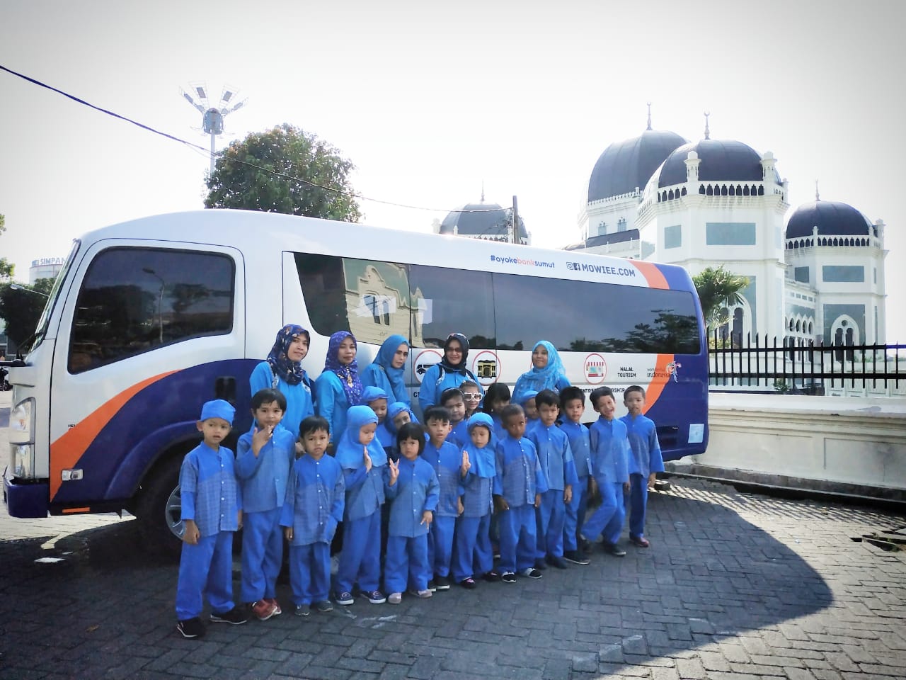 Siswa TK Safa Marwah Antusias Wisata Bersama Mowiee 